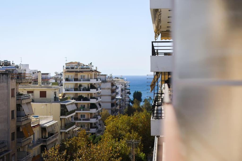 Blue Delta Apartment Palaio Faliro Atenas Exterior foto